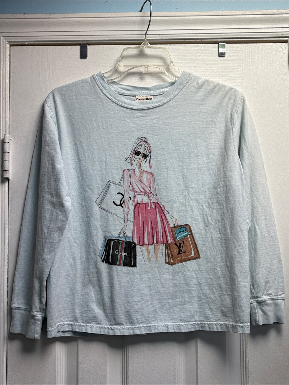 ComfortWash by Hanes Girls' Blue Graphic Tee "Happy Female with Shopping Bags" !